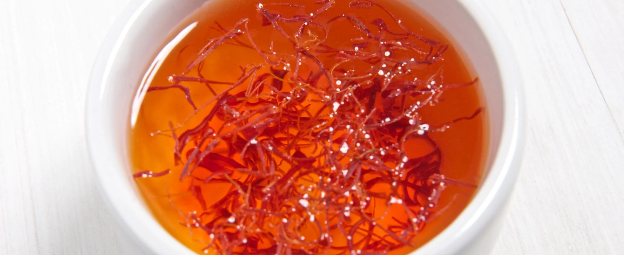 Saffron,wholebuy saffron,saffron export,buy saffron,saffron seller,price of saffron,red saffron,packed saffron,iranian saffron,saffron Price