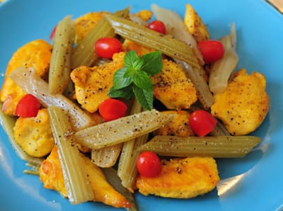 Cook Chicken and Celery Saffron Recipe,Cook Chicken and Celery,How to cook a variety of foods, Chicken feeds, How to cook chicken and celery,Chicken Feeding, Chicken and Celery Cooking, Cooking