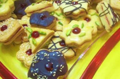 German Sweets Saffron Eid Fitr Recipe,German Sweets,Flour,Sugar ,Egg ,Strawberry ,Milk ,Saffron ,Vanilla
