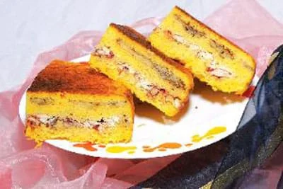bottom two layers tahchin Saffron Recipe,chicken with a little oil,bottom two layers tahchin, two layers tahchin,food ,pizza