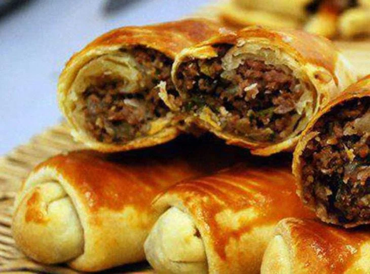 Types of borek, borek without cheese, borek meat, meat with minced meat, Turkish food, borek Delicious meat with saffron, Recipe and cooking delicious meat borek with saffron