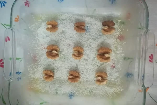 Recipe for delicious dessert Halva Dehin Najaf with saffron, Halva Shireh, crispy halva, how to prepare Arabic halva, Najaf Halva with saffron, Halva Dehin Najaf