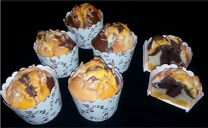 Delicious saffron cocoa and vanilla cupcake recipes,Delicious saffron,saffron cocoa and vanilla cupcake,vanilla cupcake,Delicious saffron cocoa and vanilla cupcake,Delicious cupcake,Delicious saffron and cocoa and vanilla cupcake