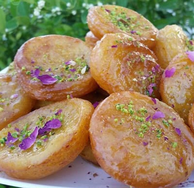 Arabian Sabb al-Qafsheh confectionery recipe with saffron , Arabic Sabb al-Qafsheh sweets, Sabb al-Qafsheh sweets, Arabic Sabb al-Qafsheh sweets with saffron, Arabic food, Sabb al-Qafsheh sweets with saffron, tips for baking Arabic Sabb al-Qafsheh sweets with saffron, how to prepare Types of sweets, saffron cooking training