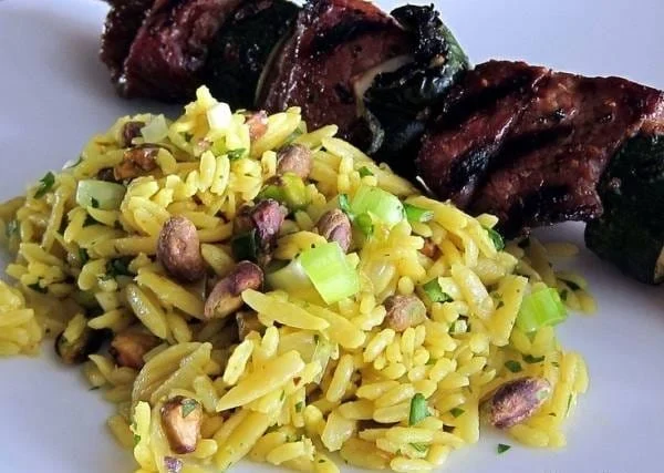 recipe for Rice pistachio with Iranian saffron, Rice pistachio with Iranian saffron, Rice pistachio, Rice pistachio with saffron, Local food, How to prepare rice pistachio with Iranian saffron, Tips for rice pistachio with Iranian saffron, How to prepare different types of rice, Cooking training with saffron