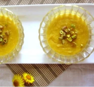 recipe for rice flour halva with Iranian saffron,Rice flour halva with Iranian saffron, Rice flour halva with saffron, Local food, How to prepare rice flour halva with Iranian saffron, Tips for rice flour halva with Iranian saffron, How to prepare different types of halva, Cooking training with saffron