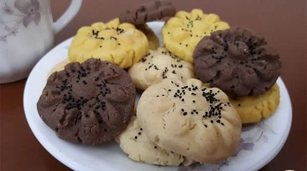 recipe for Rice Sweets with Iranian saffron, Sweet rice with Iranian saffron, Sweet rice with saffron, Local food, How to prepare sweet rice with Iranian saffron, Tips for sweet rice with Iranian saffron, How to prepare different types of sweets, Cooking training with saffron