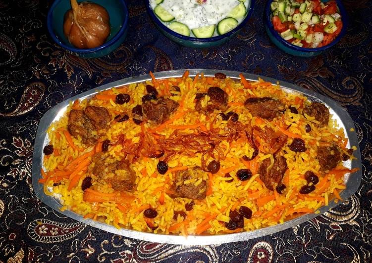 recipe for cooking Bukhara rice with Iranian saffron, Bukhara rice with Persian saffron, Bukhara rice, Bukhara rice with saffron, local food, how to prepare Bukhara rice with Iranian saffron, tips for cooking Bukhara rice with Iranian saffron, how to prepare different types of rice, cooking training with saffron