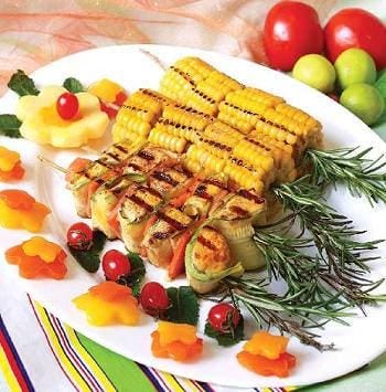 recipe for cooking chicken kebab with rosemary and Iranian saffron, Chicken kebab with rosemary and Iranian saffron, Chicken kebab with rosemary, Chicken kebab with rosemary and saffron, Local food, How to prepare chicken kebab with Iranian rosemary and saffron, Tips for cooking chicken kebab with Iranian rosemary and saffron, How to prepare different types of kebab, Cooking lessons with saffron