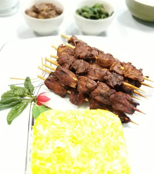 recipe for cooking sour chicken with Iranian saffron, Sour chicken with Iranian saffron, Sour chicken, Sour chicken with saffron, Local food, How to prepare sour chicken with Iranian saffron, Tips for cooking sour chicken with Iranian saffron, Cooking training with saffron