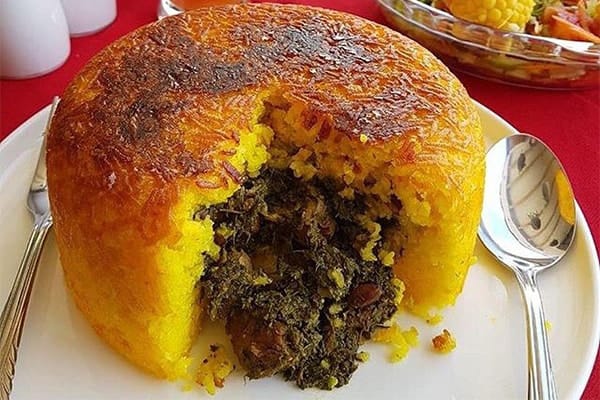 recipe for cooking tahchin Ghormeh sabzi with Iranian saffron, tahchin Ghormeh sabzi with Iranian saffron, tahchin Ghormeh sabzi, tahchin Ghormeh sabzi with saffron, local food, how to prepare tahchin Ghormeh sabzi with Iranian saffron, tips for cooking tahchin Ghormeh sabzi with Iranian saffron, training saffron