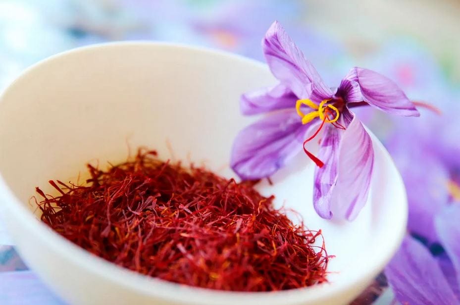 saffron tea benefits