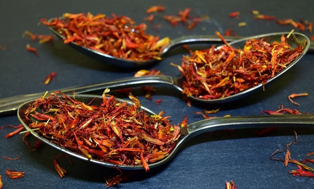 saffron health risks