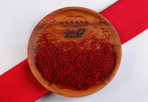 Buy Sargol saffron online – premium red saffron threads from Iran