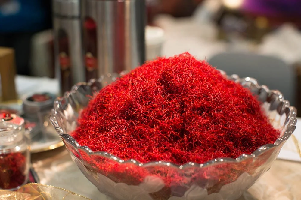 Precautions for saffron consumption